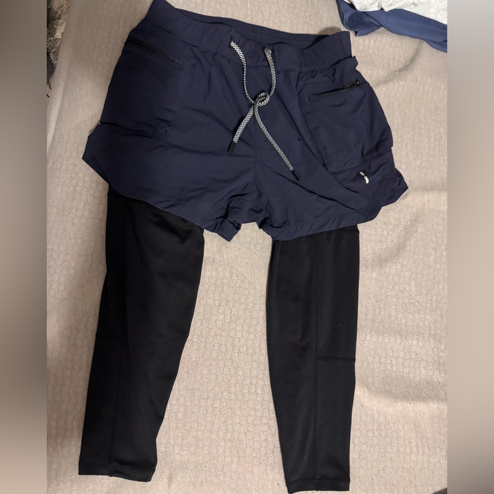 0688. Tetra-Lite™ 2-in-1 Legging Cargo Short - Navy/Black - Picture 2 of 4